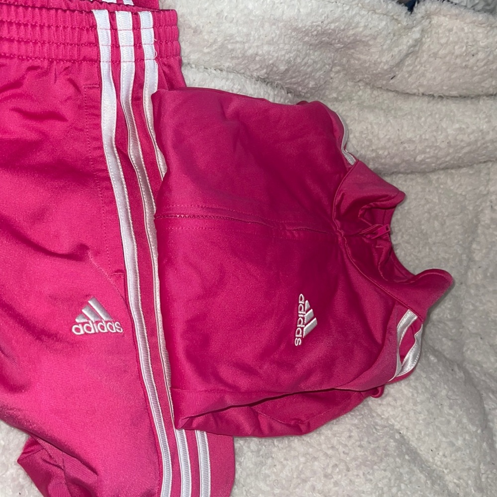 Girls size 6 ADIDAS TRACKSUIT PINK